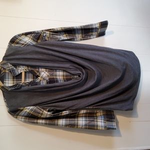 Nichii layed plaid blouse medium